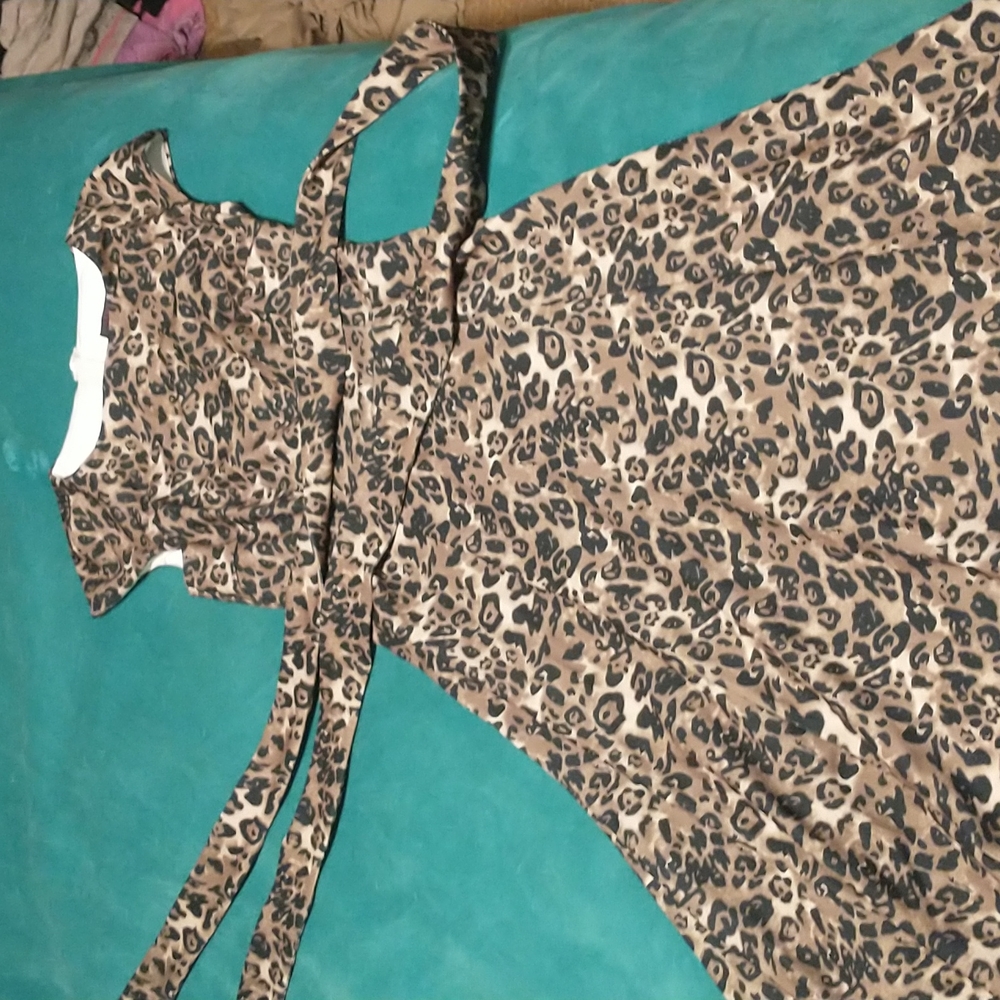 XS leopard print dress